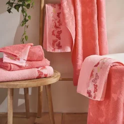 A tire d'ailes  Drap de bain