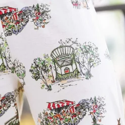 Balade dans Paris  Pyjama