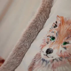 Câlins en forêt  Housse de coussin et coussin