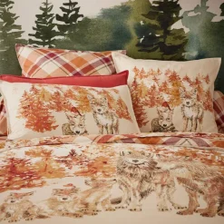 Câlins en forêt  Taie d'oreiller