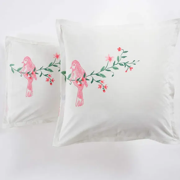 Coeur en fleurs Taie d'oreiller