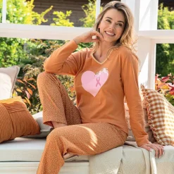 Confort et réconfort  2 pyjamas