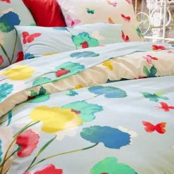 Couché dans les fleurs  Drap