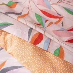Feuilles à fleurs  Drap