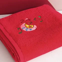 Jolie datchaLinge de bain