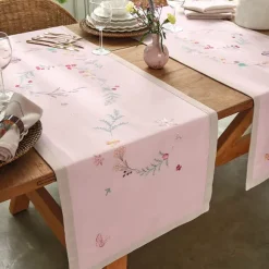 Les colliers de fleurs  Chemin de table