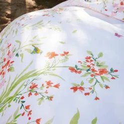 Les oiseaux s'invitent au jardin  Housse de couette
