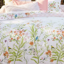 Les oiseaux s'invitent au jardinLinge de lit