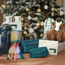 Les prêts à offrir Plaid et peluche