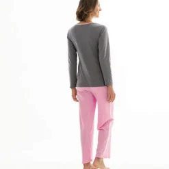 Réveil en fanfare  Pyjama