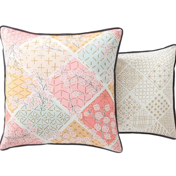 Sashiko en fleursLinge de lit