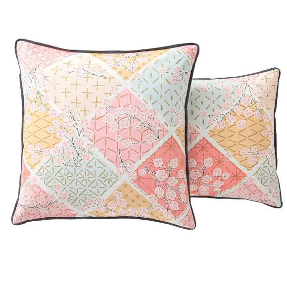 Sashiko en fleursLinge de lit