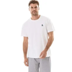 Voile à tribord  2 T-shirts